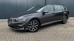 Grijs Gebruikt 2021 VW Passat GTE Stationwagen | € 21.335 (Super prijs)