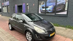 Gebruikt 2012 Opel Corsa Edition Hatchback | € 2.599 (Eerlijke prijs)