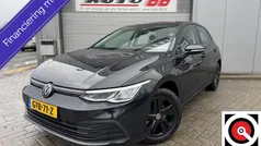 Zwart Gebruikt 2024 VW Golf VIII R-line Hatchback | € 24.995 (Super prijs)