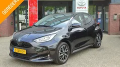 Gebruikt 2023 Toyota Yaris Hybrid Hatchback | € 23.239 (Eerlijke prijs)