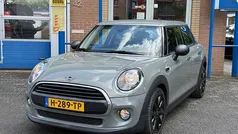 Gebruikt 2020 Mini ONE Pepper Hatchback | € 18.950 (Eerlijke prijs)