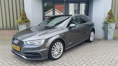 Grijs Gebruikt 2015 Audi A3 Sportback Ambition Hatchback | € 12.745 (Eerlijke prijs)
