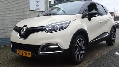 Wit Occasion 2015 Renault Captur Dynamique SUV | € 9.800 (Eerlijke prijs)