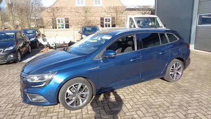 Occasion 2017 Renault Mégane GrandTour Bose Edition Stationwagen | € 8.995 (Eerlijke prijs)