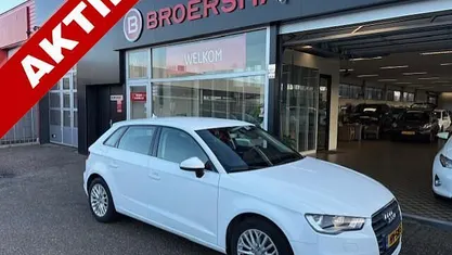 Occasion Audi A3 Sportback Ambiente 150 PK (110 kW) 2015 Hatchback