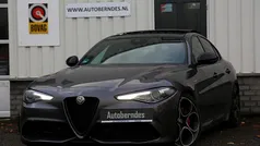 Gebruikt 2022 Alfa Romeo Giulia Veloce Sedan | € 46.900 (Eerlijke prijs)