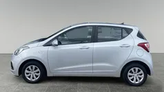 Grijs Gebruikt 2017 Hyundai i10 Hatchback | € 8.990 (Eerlijke prijs)