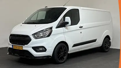 Gebruikt 2023 Ford Transit Custom Trend Van | € 24.490 (Goede deal)