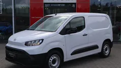 Wit Nieuw 2024 Toyota Proace City Van | € 29.850 (Goede deal)