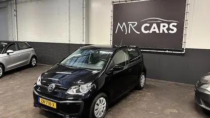 Gebruikt 2019 VW up! Move Hatchback | € 6.500 (Eerlijke prijs)