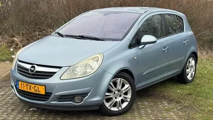 Occasion 2007 Opel Corsa Cosmo Hatchback | € 2.995 (Eerlijke prijs)