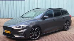 Gebruikt 2021 Ford Focus ST-Line X Stationwagen | € 17.895 (Eerlijke prijs)