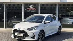 Wit Gebruikt 2021 Toyota Yaris Hybrid Plus Hatchback | € 21.400 (Goede deal)