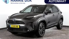 Grijs Gebruikt 2023 Toyota Yaris Cross Executive SUV | € 28.995 (Eerlijke prijs)
