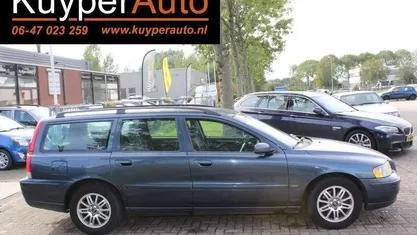 Occasion Volvo V70 170 PK (125 kW) 2004 Blauw, metallic lak Stationwagen