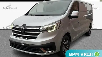 Grijs Gebruikt 2024 Renault Trafic MPV | € 30.950 (Eerlijke prijs)