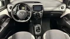 Wit Gebruikt 2019 Toyota Aygo X-play Hatchback | € 8.000 (Goede deal)