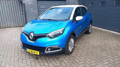 Occasion Renault Captur Expression 90 PK (66 kW) 2016 Blauw SUV