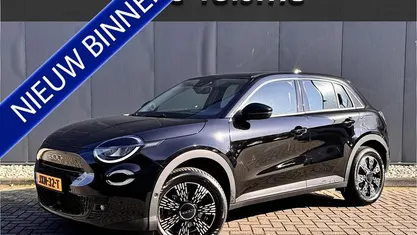 Occasion Fiat 600 Urban 110 PK (80 kW) 2025 Zwart SUV