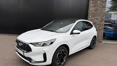 Wit Gebruikt 2024 Ford Kuga ST-Line SUV | € 41.650 (Eerlijke prijs)