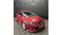 Rood Gebruikt 2006 Seat Leon Sport Hatchback | € 2.450 (Eerlijke prijs)