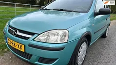 Groen Gebruikt 2005 Opel Corsa Hatchback | € 2.450 (Eerlijke prijs)