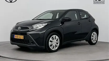 Zwart Gebruikt 2023 Toyota Aygo X Limited SUV | € 17.385 (Goede deal)