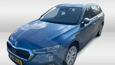 Blauw Gebruikt 2021 Skoda Octavia Business Line Stationwagen | € 21.750 (Eerlijke prijs)
