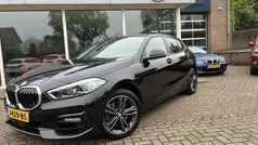Zwart Gebruikt 2020 BMW 118 Executive Hatchback | € 20.900 (Eerlijke prijs)