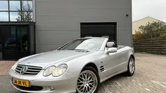Grijs (metallic) Gebruikt 2002 Mercedes SL500 Cabriolet | € 14.999 (Goede deal)