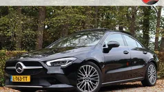 Zwart Gebruikt 2021 Mercedes CLA200 Business Sedan | € 28.900 (Goede deal)