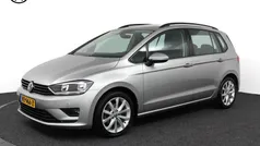 Grijs Gebruikt 2017 VW Golf Sportsvan Highline MPV | € 14.785 (Eerlijke prijs)