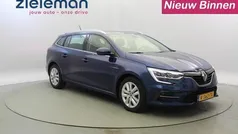 Blauw Gebruikt 2021 Renault Mégane GrandTour Business Stationwagen | € 15.845 (Eerlijke prijs)