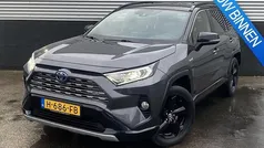 Gebruikt 2020 Toyota RAV4 Premium SUV | € 30.900 (Eerlijke prijs)