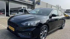 Gebruikt 2021 Ford Focus ST-Line Hatchback | € 16.999 (Eerlijke prijs)
