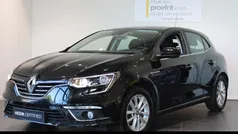 Gebruikt 2020 Renault Mégane IV Intens Hatchback | € 13.950 (Eerlijke prijs)