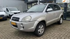 Grijs Gebruikt 2006 Hyundai Tucson Style SUV | € 3.450 (Eerlijke prijs)