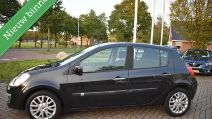 Occasion Renault Clio R.S. Dynamique 101 PK (74 kW) 2009 Hatchback