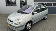 Gebruikt 2002 Renault Scénic Sportway MPV | € 1.199 (Eerlijke prijs)