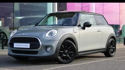Gebruikt 2018 Mini Cooper Comfort Hatchback | € 15.950 (Super prijs)