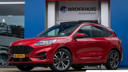 Occasion Ford Kuga ST-Line X 2021 Rood SUV