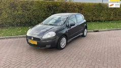 Gebruikt 2010 Fiat Grande Punto Hatchback | € 3.000 (Eerlijke prijs)