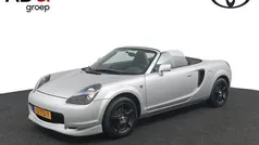 Grijs Gebruikt 2001 Toyota MR2 Cabriolet | € 7.550 (Eerlijke prijs)