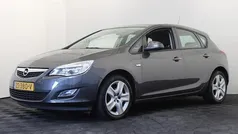 Gebruikt 2012 Opel Astra Edition Hatchback | € 3.999 (Goede deal)