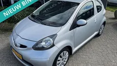 Grijs Gebruikt 2006 Toyota Aygo Comfort Hatchback | € 2.645 (Eerlijke prijs)