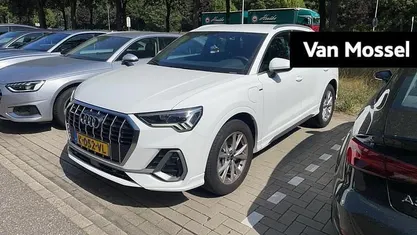 Gebruikt 2021 Audi Q3 Design SUV | € 33.900 (Eerlijke prijs)