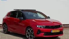 Gebruikt 2022 Opel Astra Edition Hatchback | € 22.750 (Eerlijke prijs)
