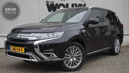 Occasion 2021 Mitsubishi Outlander P-HEV Intense+ SUV | € 24.495 (Eerlijke prijs)