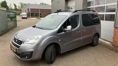 Grijs Gebruikt 2017 Peugeot Partner Tepee Active MPV | € 11.950 (Goede deal)