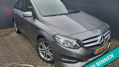 Grijs Gebruikt 2015 Mercedes B180 Ambition MPV | € 13.250 (Goede deal)